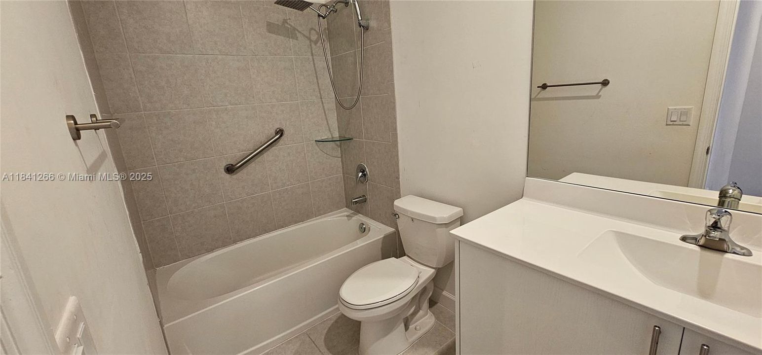 На продажу: $345,000 (3 спален, 2 ванн, 1612 Квадратных фут)