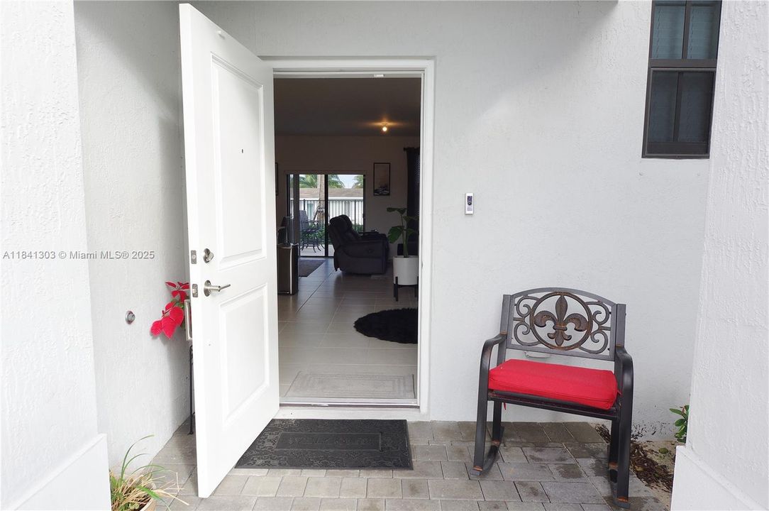 待售: $540,000 (3 贝兹, 2 浴室, 1419 平方英尺)