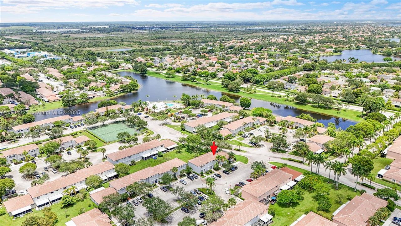 En Venta: $448,000 (3 camas, 2 baños, 1361 Pies cuadrados)