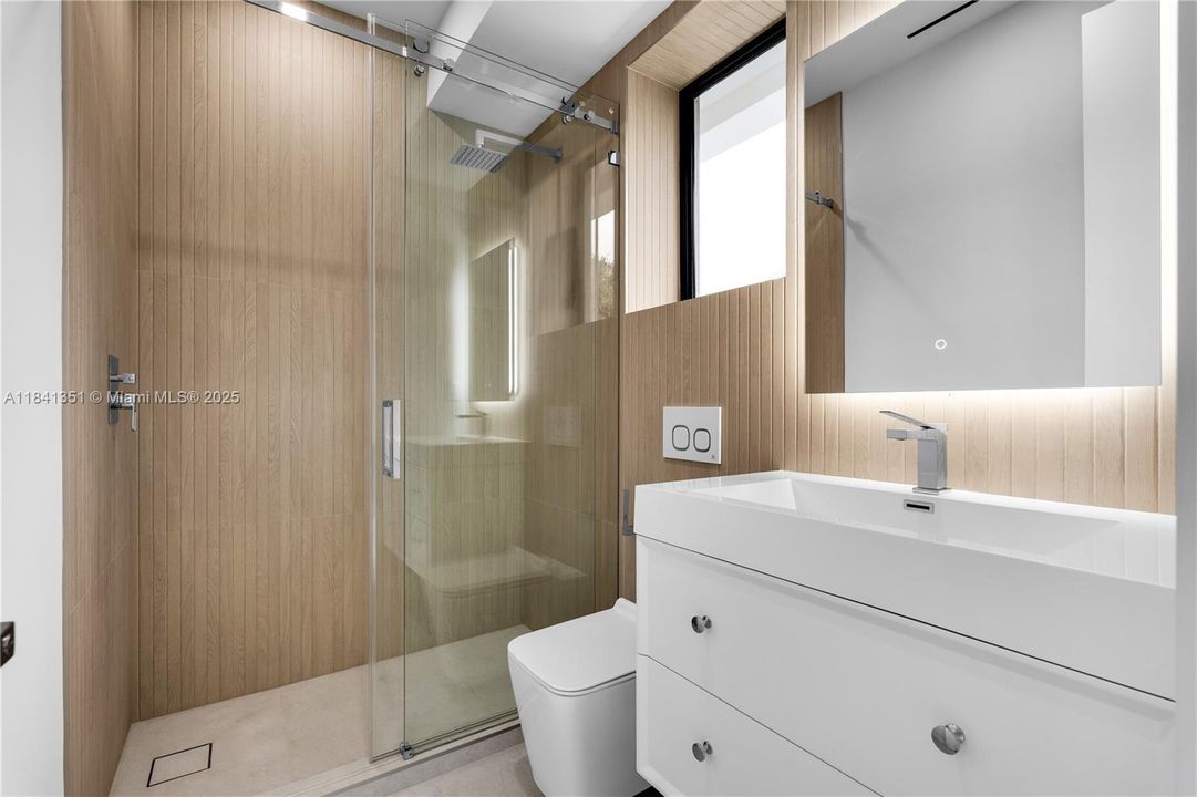 待售: $6,655,000 (6 贝兹, 5 浴室, 3520 平方英尺)