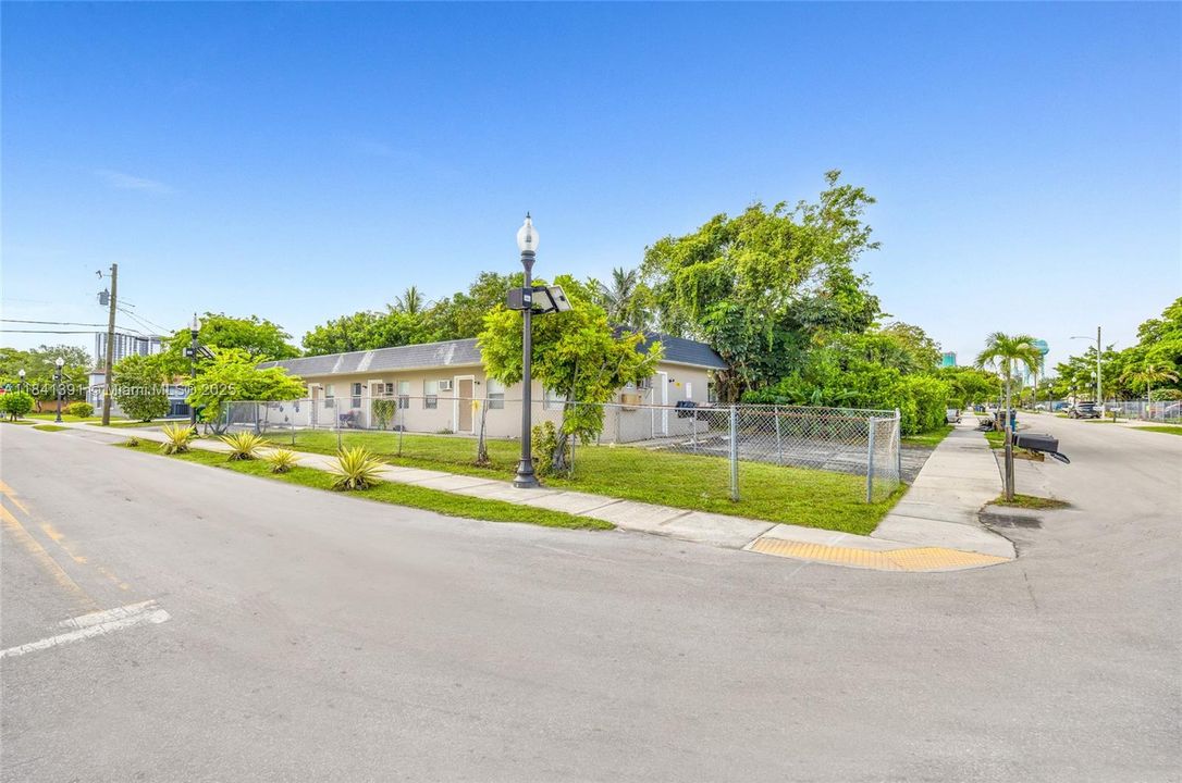 En Venta: $975,000 (0 camas, 0 baños, 0 Pies cuadrados)