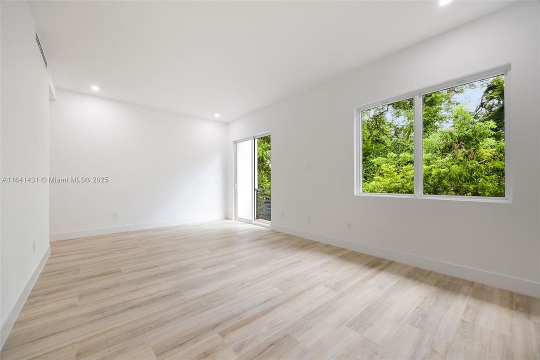 En Venta: $1,575,000 (3 camas, 3 baños, 2574 Pies cuadrados)