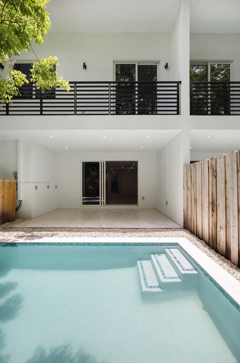 En Venta: $1,575,000 (3 camas, 3 baños, 2574 Pies cuadrados)