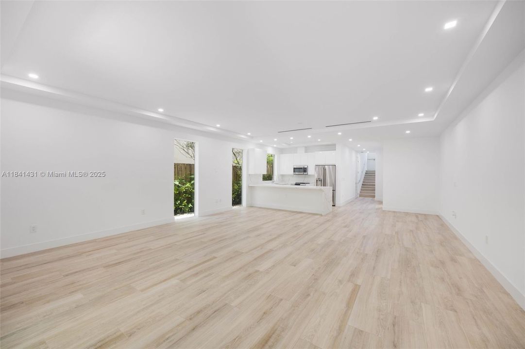 En Venta: $1,575,000 (3 camas, 3 baños, 2574 Pies cuadrados)