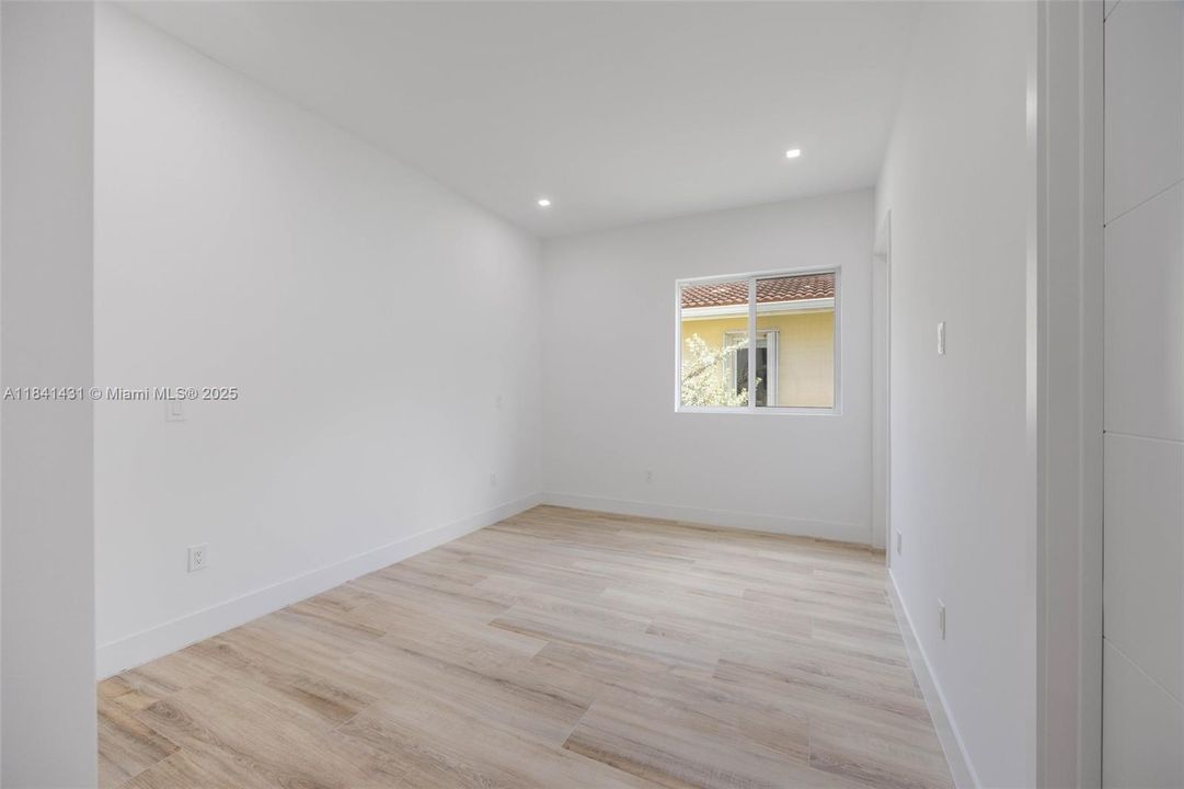 En Venta: $1,575,000 (3 camas, 3 baños, 2574 Pies cuadrados)