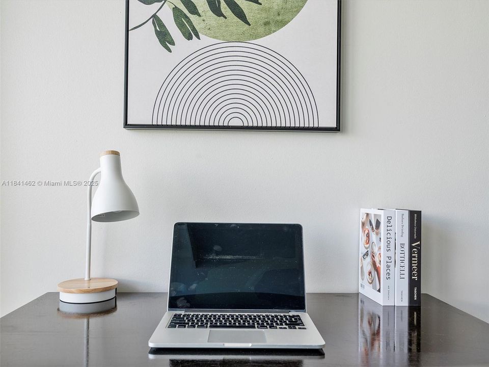 Недавно продано: $699,000 (1 спален, 2 ванн, 767 Квадратных фут)