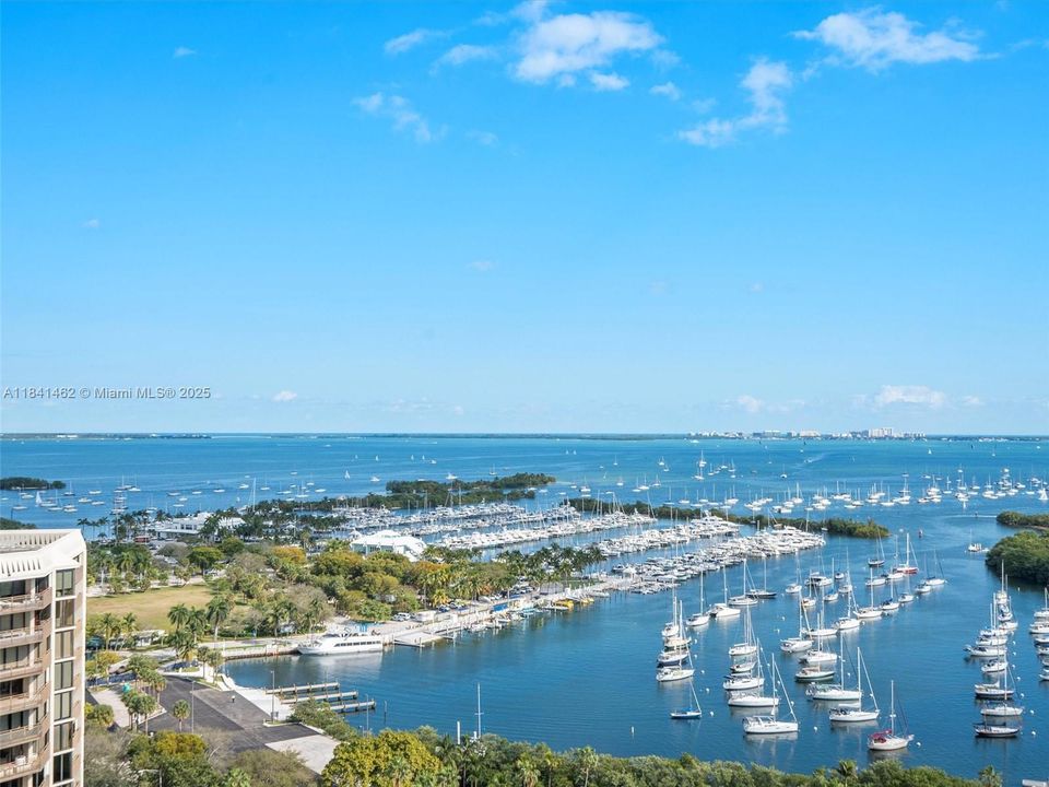 Недавно продано: $699,000 (1 спален, 2 ванн, 767 Квадратных фут)