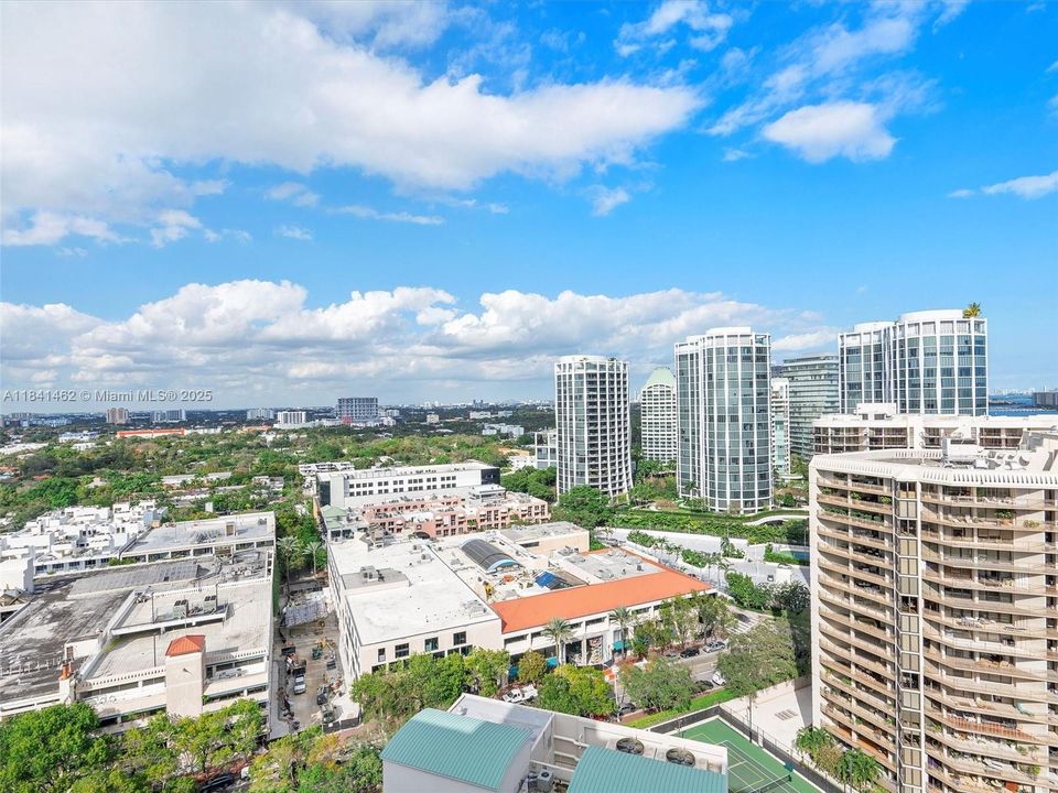 Недавно продано: $699,000 (1 спален, 2 ванн, 767 Квадратных фут)