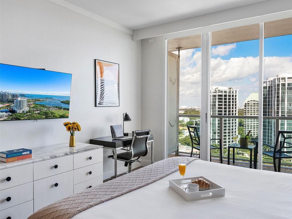 Недавно продано: $699,000 (1 спален, 2 ванн, 767 Квадратных фут)