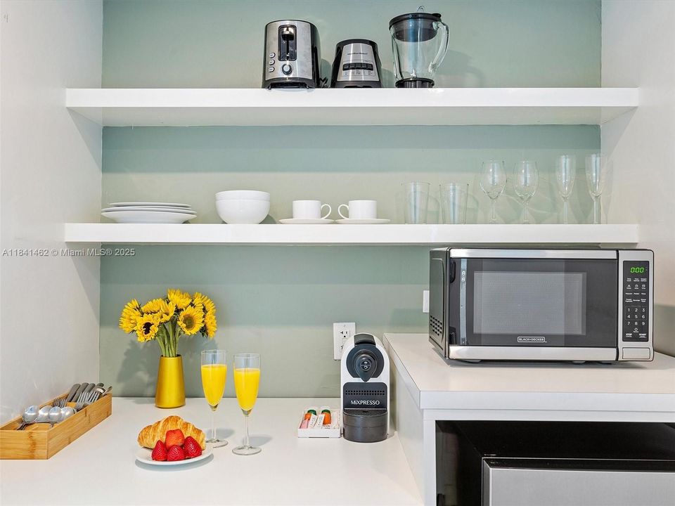 Недавно продано: $699,000 (1 спален, 2 ванн, 767 Квадратных фут)