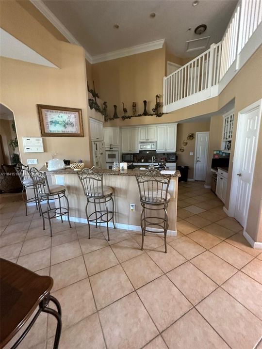 Active With Contract: $799,900 (5 beds, 5 baths, 3561 Square Feet)