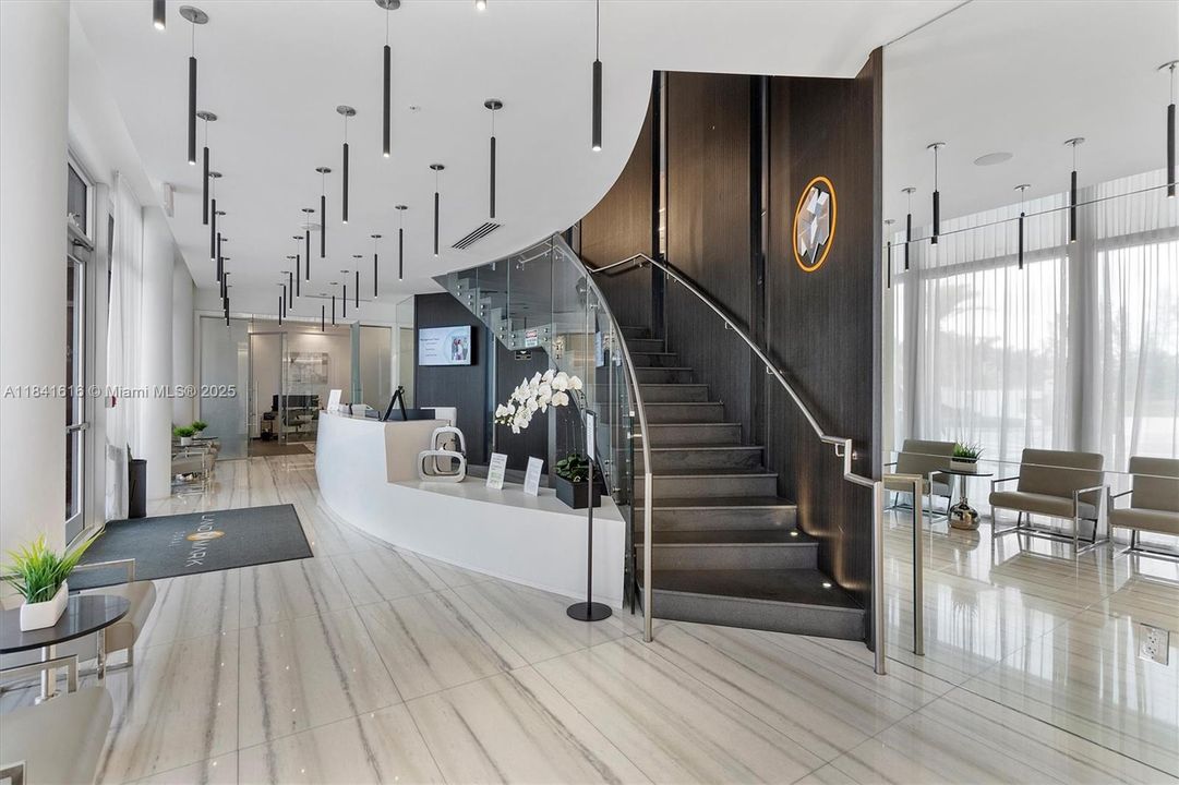 待售: $669,900 (3 贝兹, 2 浴室, 1628 平方英尺)