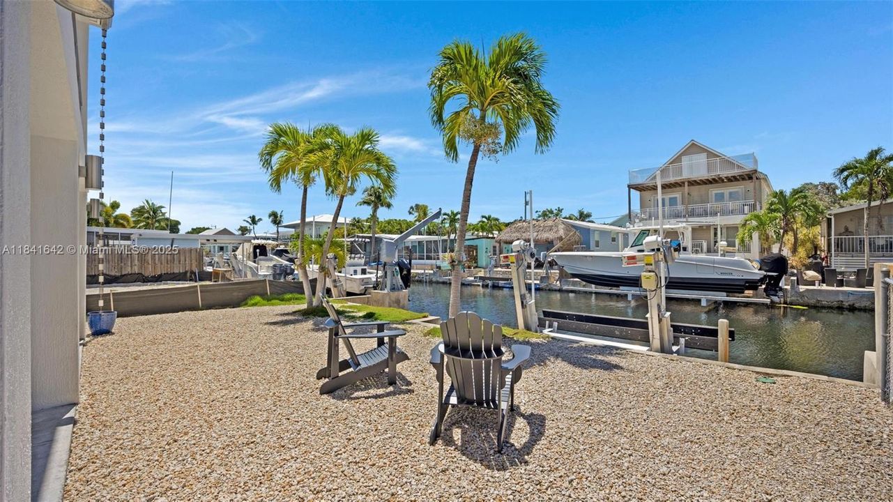 待售: $1,590,000 (3 贝兹, 2 浴室, 1250 平方英尺)