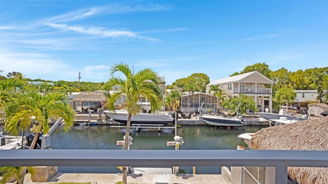 待售: $1,590,000 (3 贝兹, 2 浴室, 1250 平方英尺)