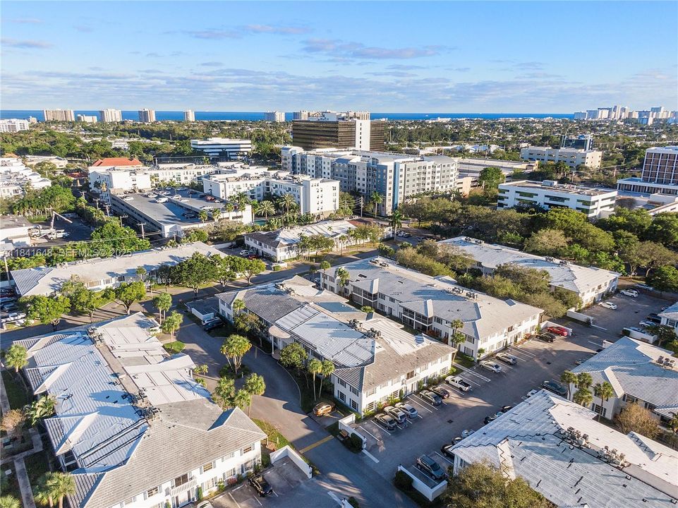 待售: $138,900 (1 贝兹, 1 浴室, 756 平方英尺)