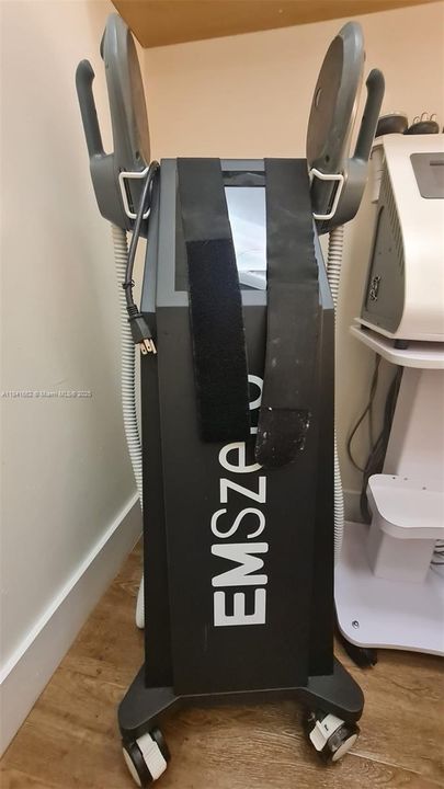 待售: $100,000 (0 贝兹, 0 浴室, 0 平方英尺)