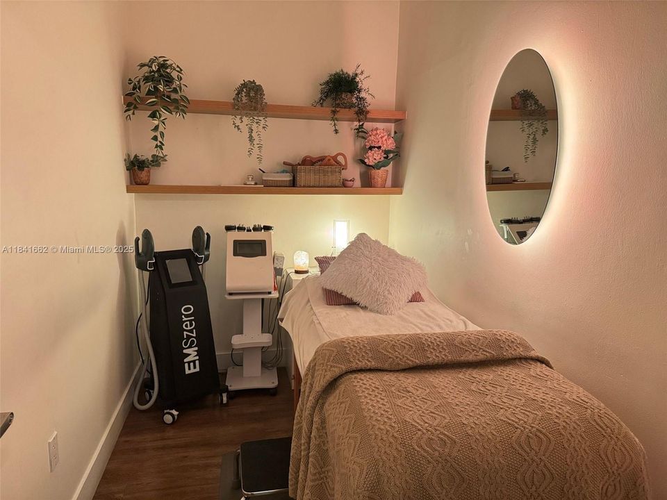 待售: $100,000 (0 贝兹, 0 浴室, 0 平方英尺)