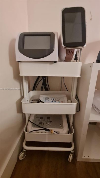 待售: $100,000 (0 贝兹, 0 浴室, 0 平方英尺)