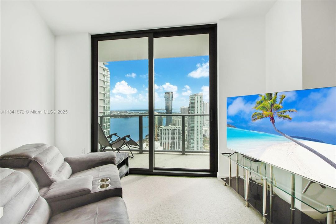 En Venta: $505,000 (1 camas, 1 baños, 746 Pies cuadrados)