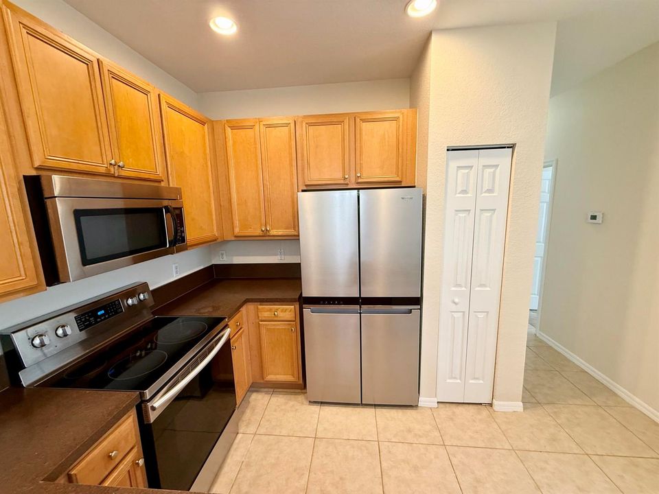 3051 Unit 202