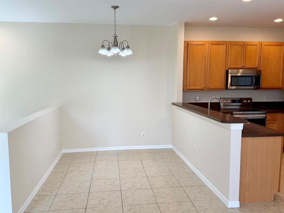 3051 Unit 202