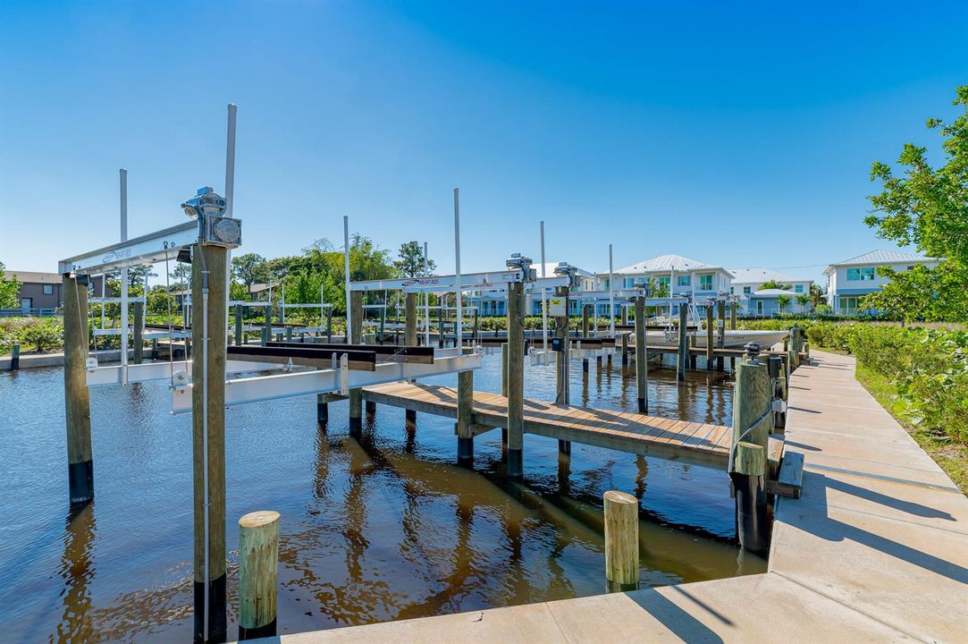 Manatee Isles 230114-21