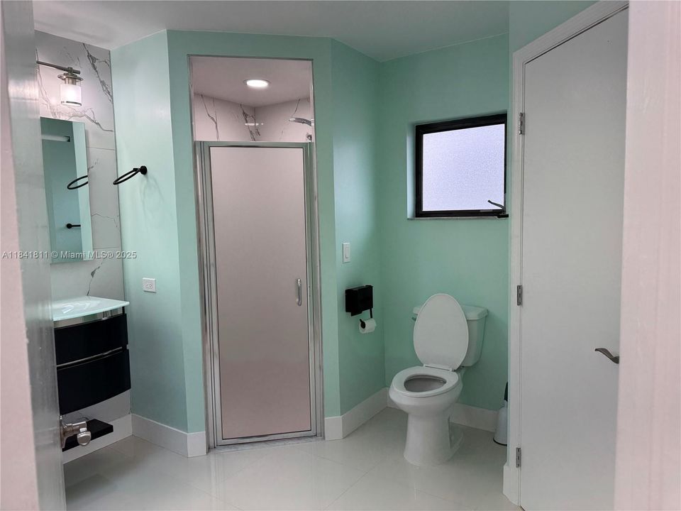 出租: $2,300 (3 贝兹, 2 浴室, 0 平方英尺)