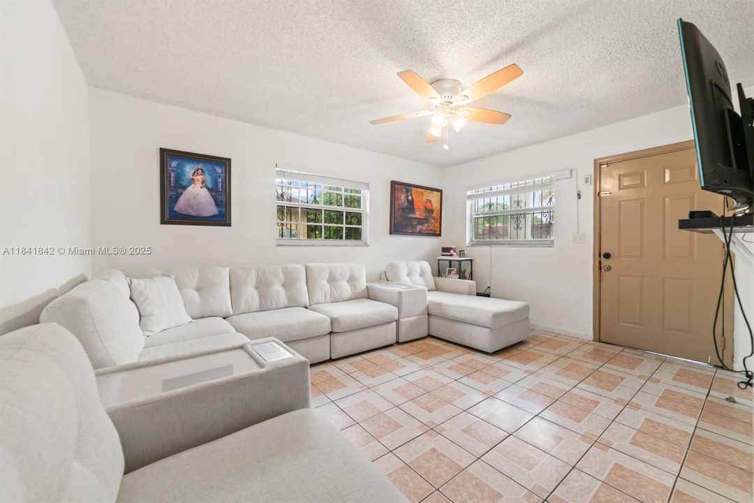 Recently Sold: $648,000 (0 beds, 0 baths, 1690 Square Feet)