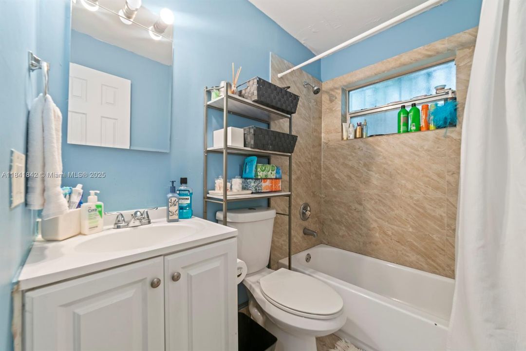 Recently Sold: $648,000 (0 beds, 0 baths, 1690 Square Feet)