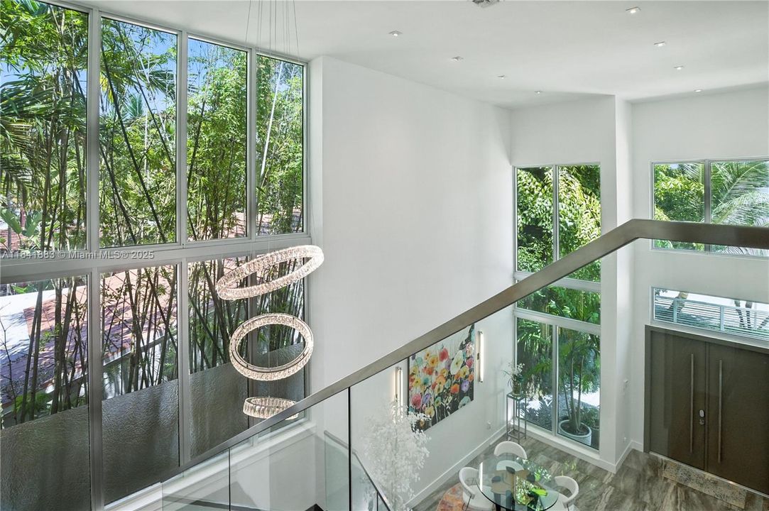 Active With Contract: $3,795,000 (4 beds, 3 baths, 3751 Square Feet)
