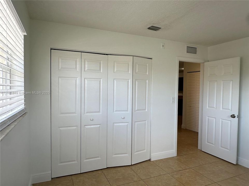 最近租的: $1,995 (2 贝兹, 1 浴室, 0 平方英尺)