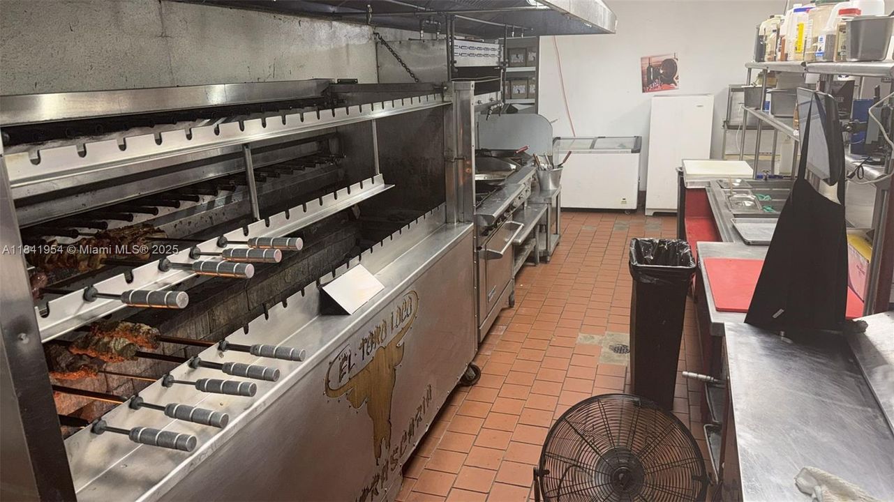 待售: $175,000 (0 贝兹, 0 浴室, 0 平方英尺)