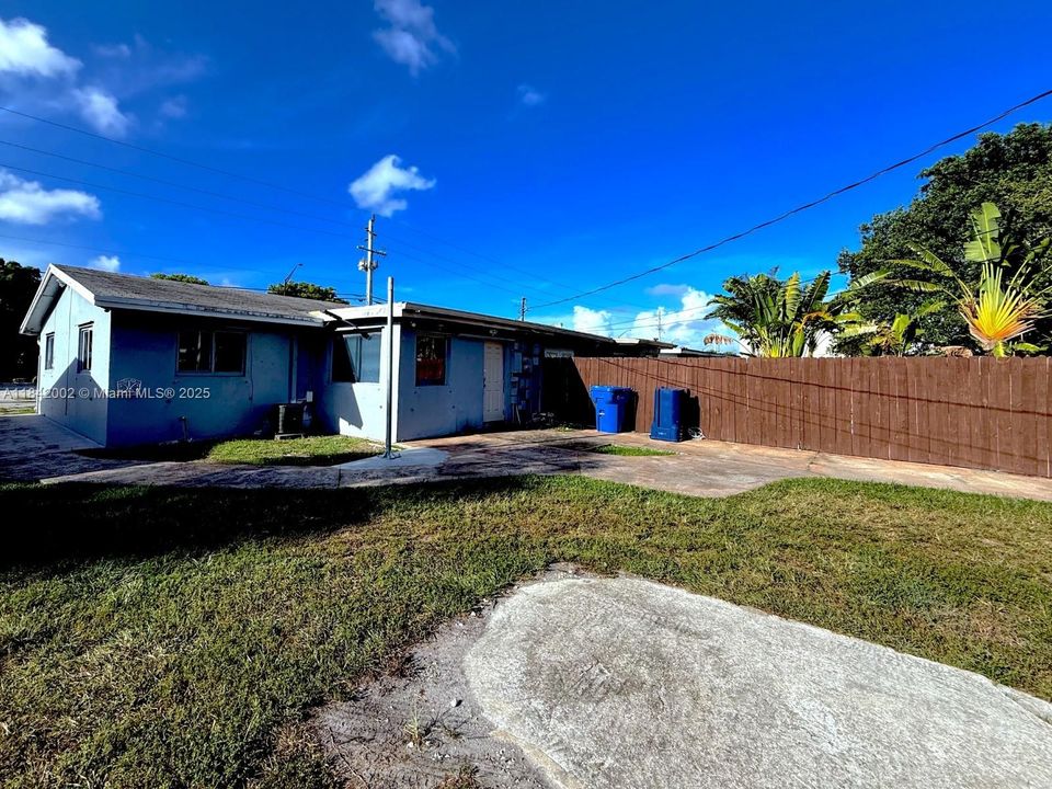 На продажу: $750,000 (0 спален, 0 ванн, 0 Квадратных фут)