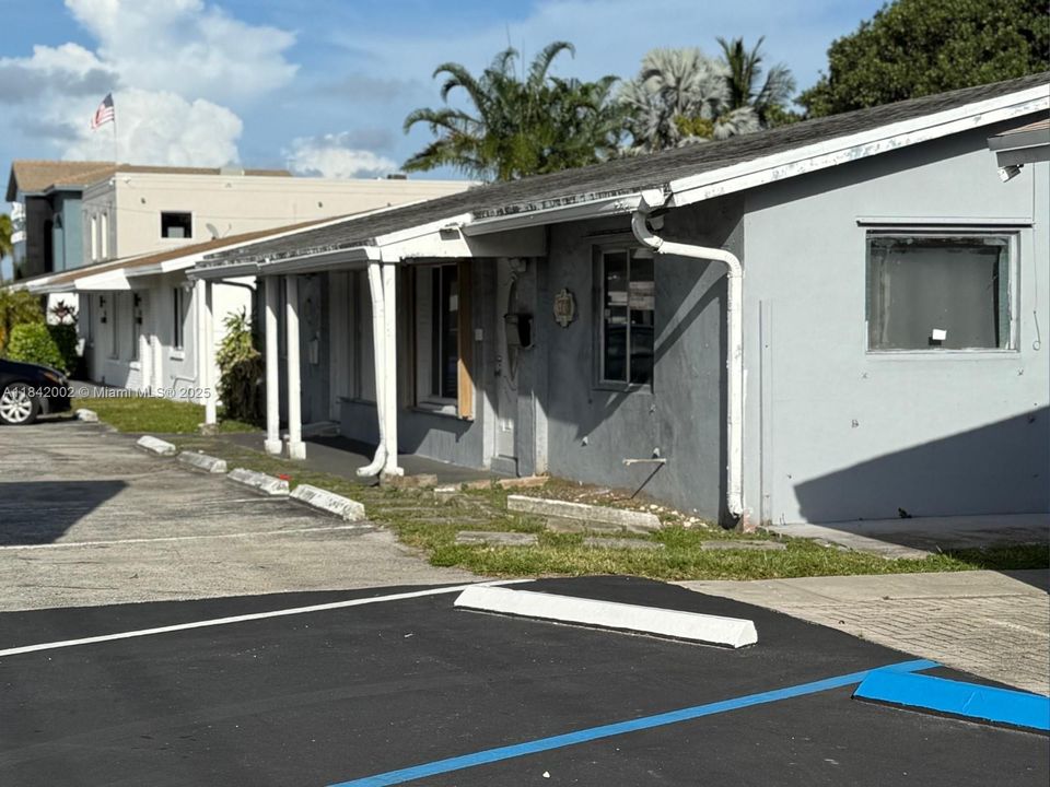 На продажу: $750,000 (0 спален, 0 ванн, 0 Квадратных фут)