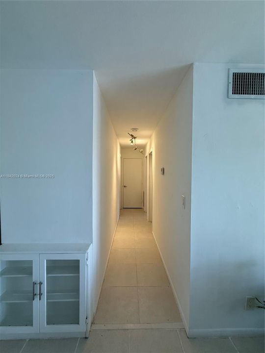 En Venta: $235,000 (2 camas, 1 baños, 850 Pies cuadrados)