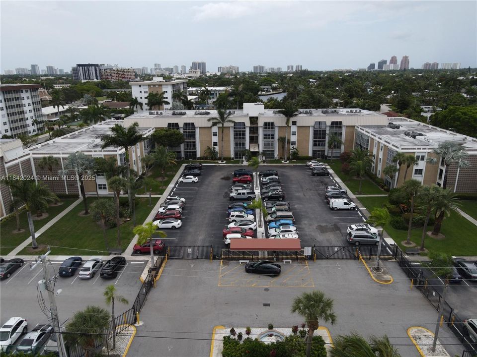 En Venta: $235,000 (2 camas, 1 baños, 850 Pies cuadrados)