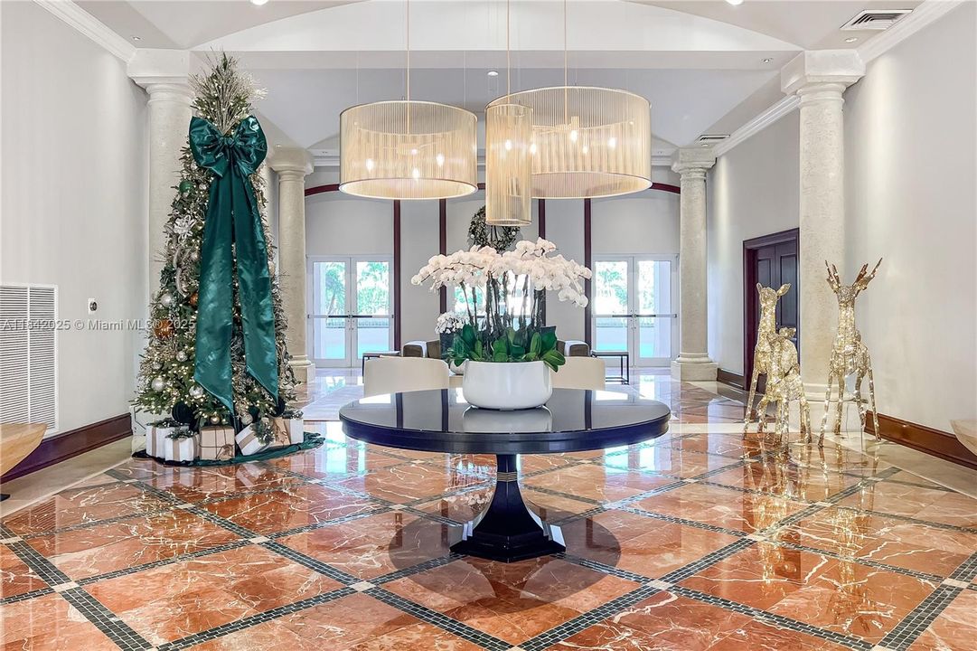 Недавно продано: $2,999,900 (3 спален, 4 ванн, 3112 Квадратных фут)