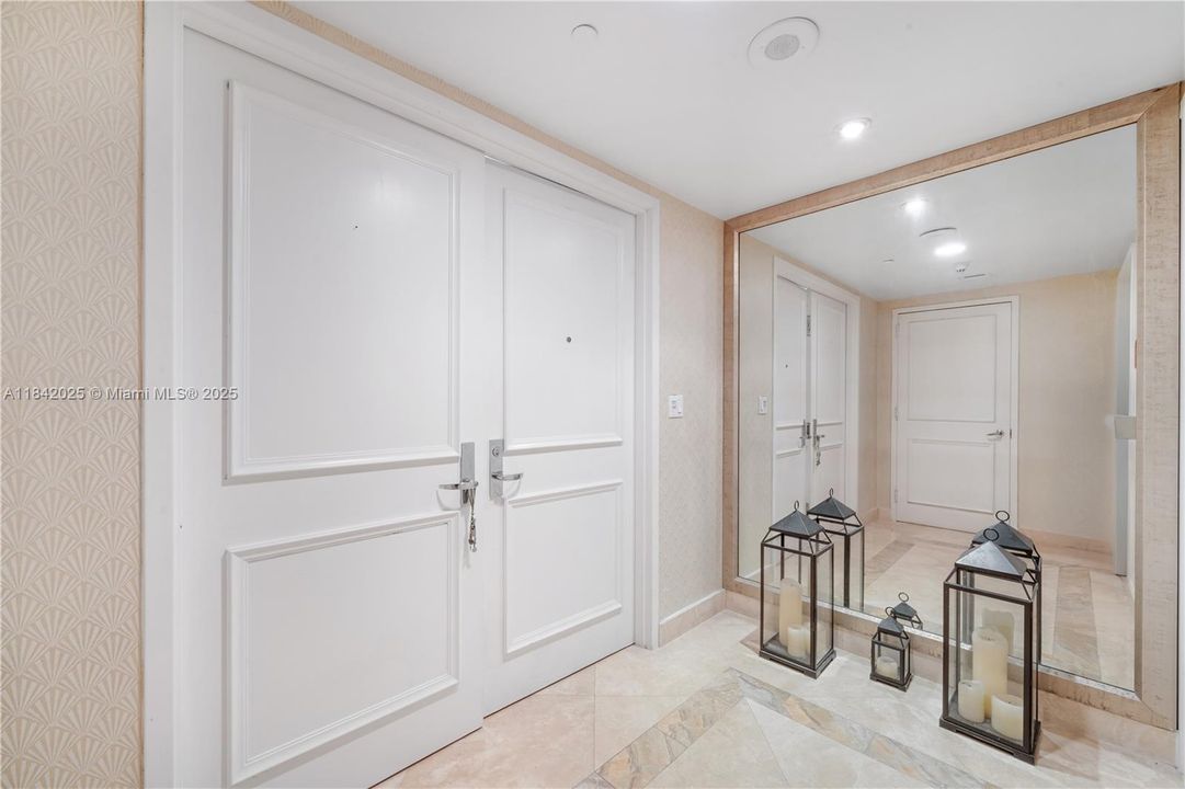 Недавно продано: $2,999,900 (3 спален, 4 ванн, 3112 Квадратных фут)