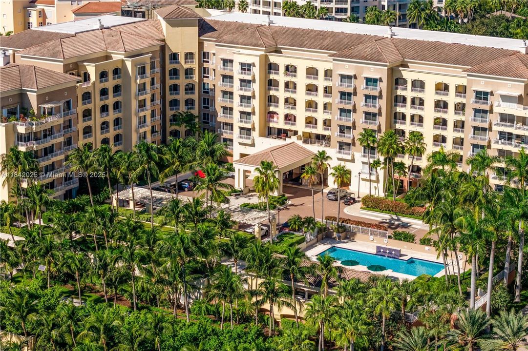 Недавно продано: $2,999,900 (3 спален, 4 ванн, 3112 Квадратных фут)