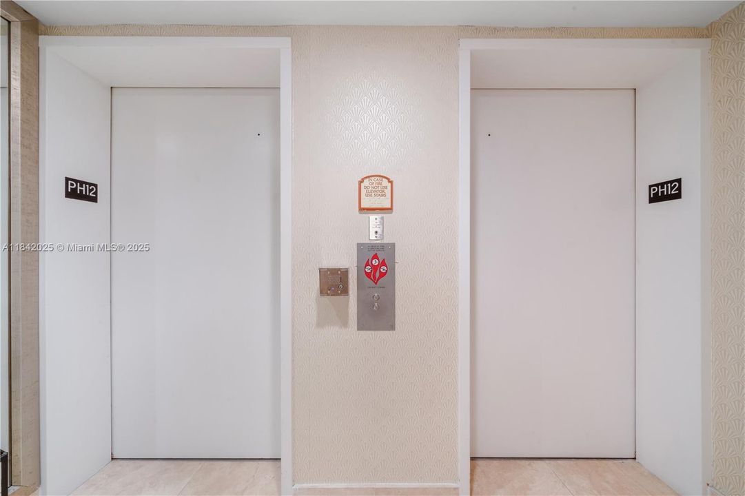 Недавно продано: $2,999,900 (3 спален, 4 ванн, 3112 Квадратных фут)