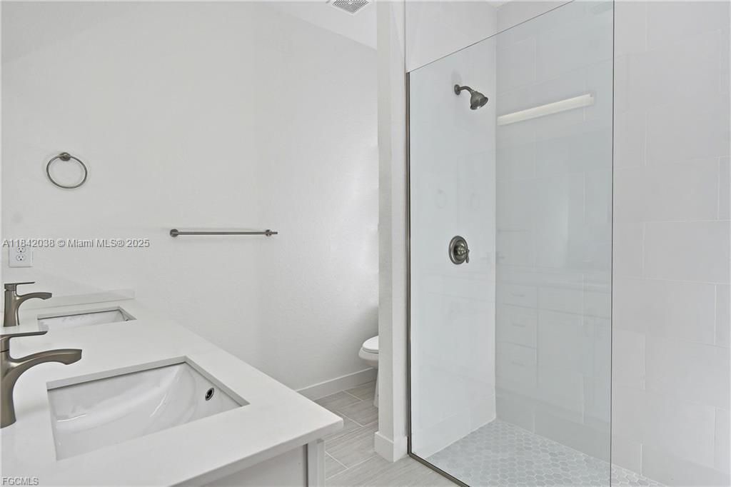 待售: $294,000 (3 贝兹, 2 浴室, 0 平方英尺)