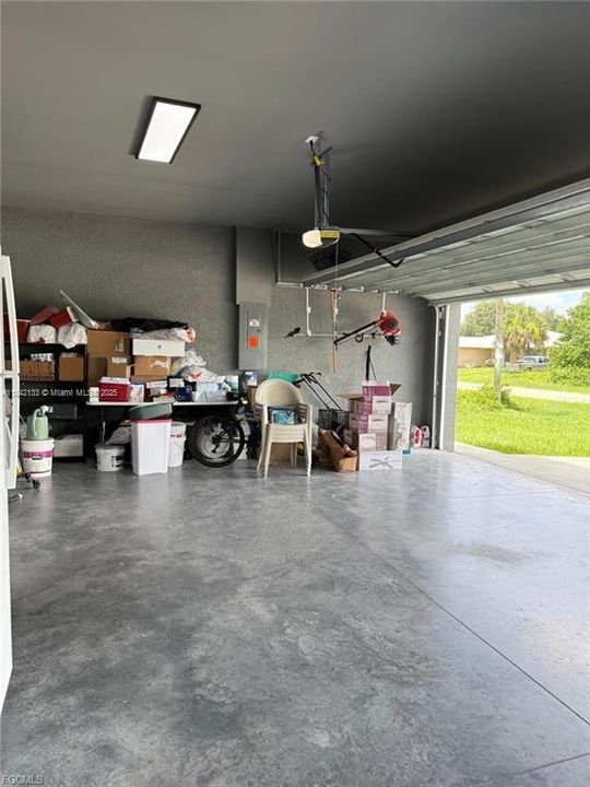 3030 Iris Cir, LaBelle, FL 33935