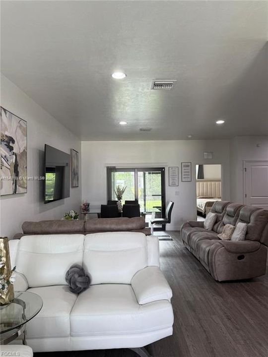 3030 Iris Cir, LaBelle, FL 33935