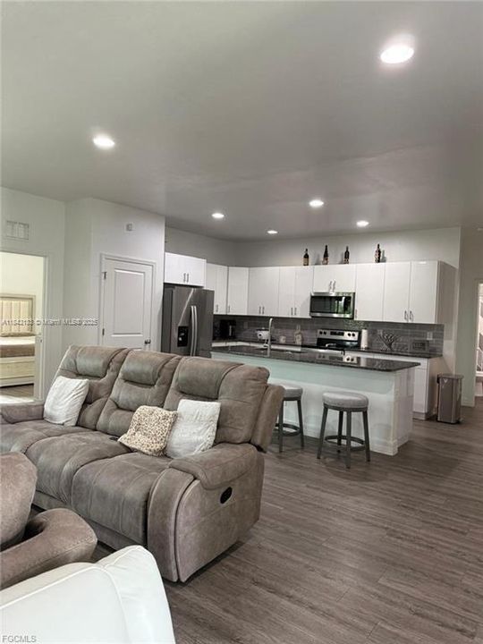 3030 Iris Cir, LaBelle, FL 33935