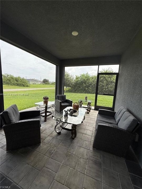 3030 Iris Cir, LaBelle, FL 33935