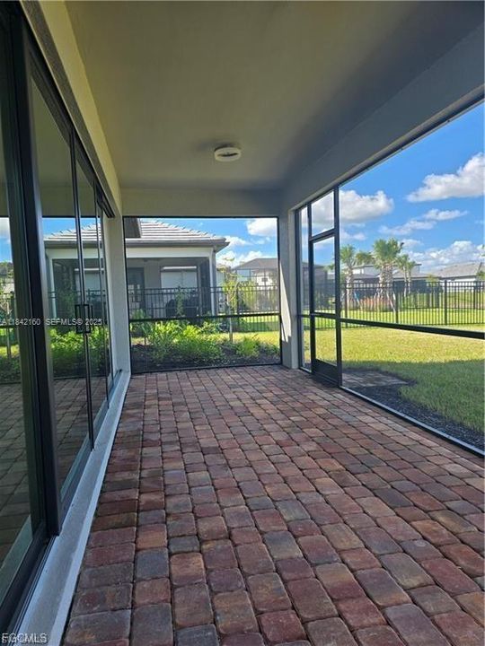 3700 Passion Vine Dr, Alva, FL 33920