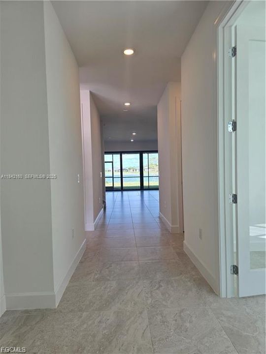 3700 Passion Vine Dr, Alva, FL 33920