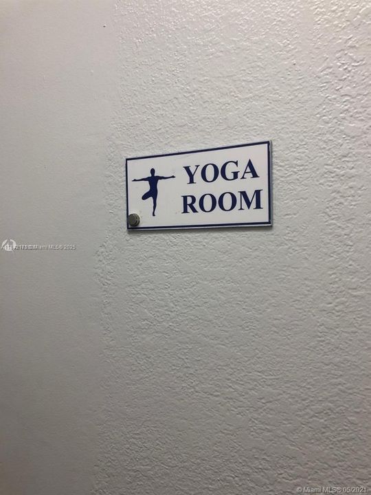 待售: $334,900 (2 贝兹, 2 浴室, 914 平方英尺)