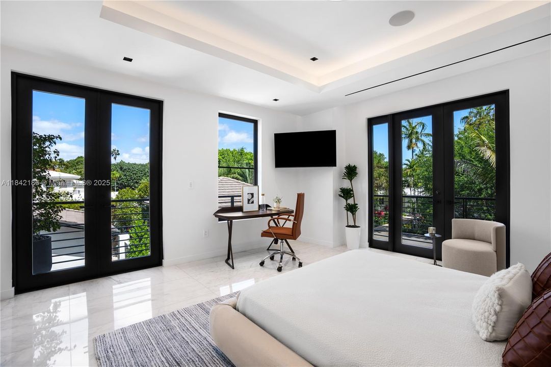 待售: $24,900,000 (6 贝兹, 7 浴室, 6334 平方英尺)