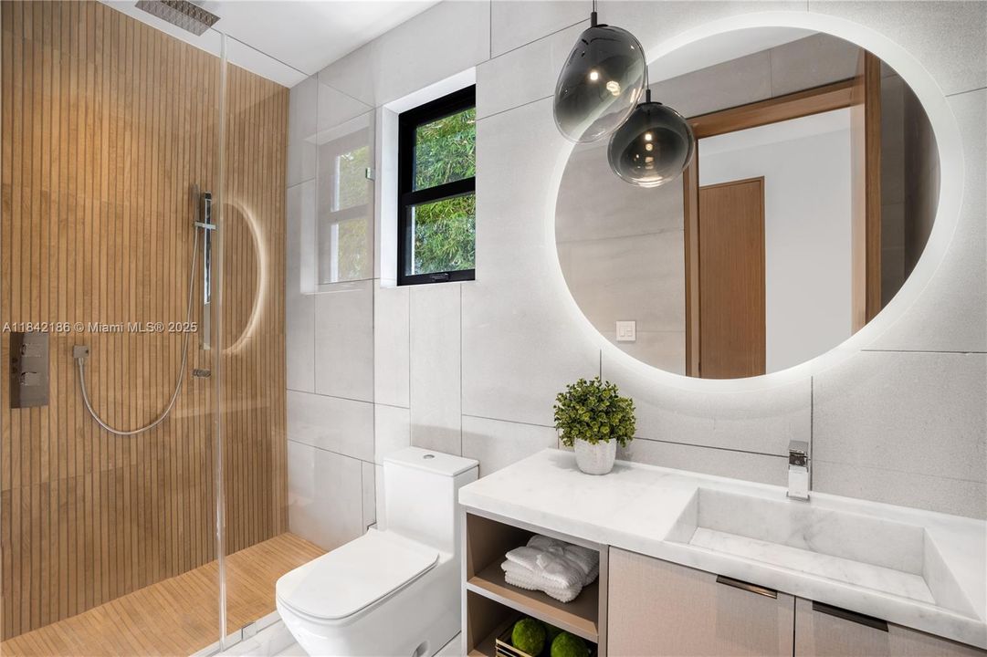 待售: $24,900,000 (6 贝兹, 7 浴室, 6334 平方英尺)